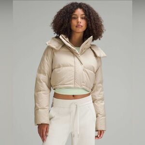 Lululemon Wunder Puff Super-Cropped Jacket
Trench - 14 - W4CB8S